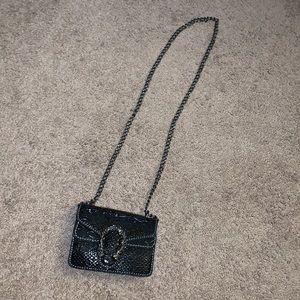 Hand bag